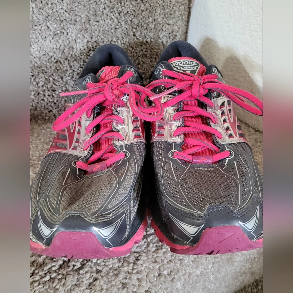Brooks Glycerin 14 Womens Shoes Size 9.5